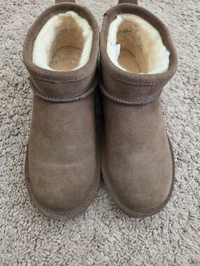 Shorty Earth Bearpaws
